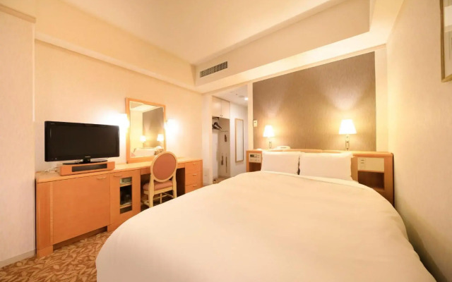 The Crest Hotel Kashiwa