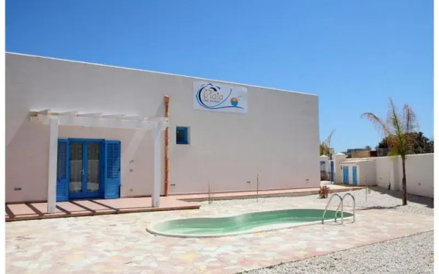 Plaia Apartments