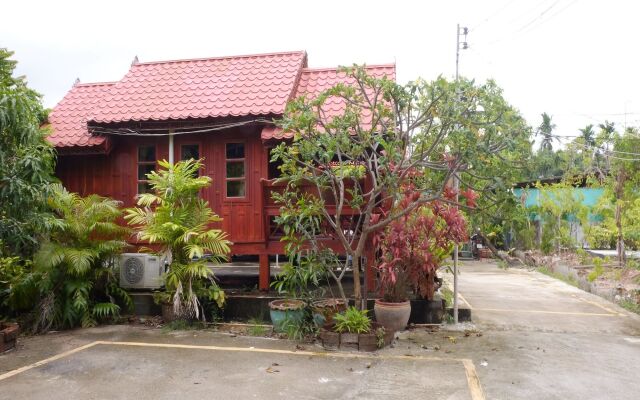 Suksomjai Hotel