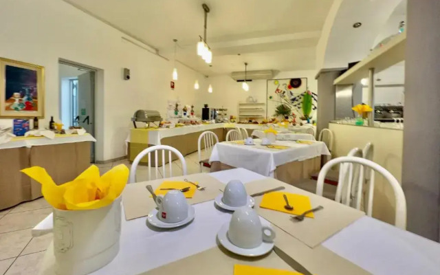 Hotel Myriam