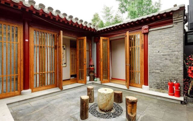 ISVARA Culture Homestay Suites