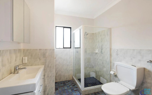 Pacific Pines Unit 6