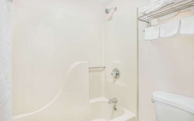 Days Inn by Wyndham Calvert City/Paducah East