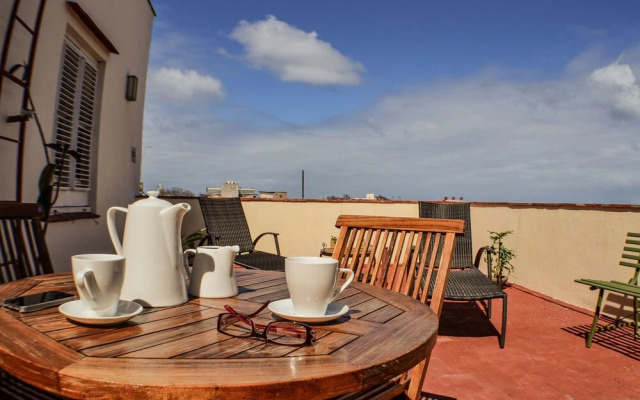 Presidents full, Knocking on Cuba