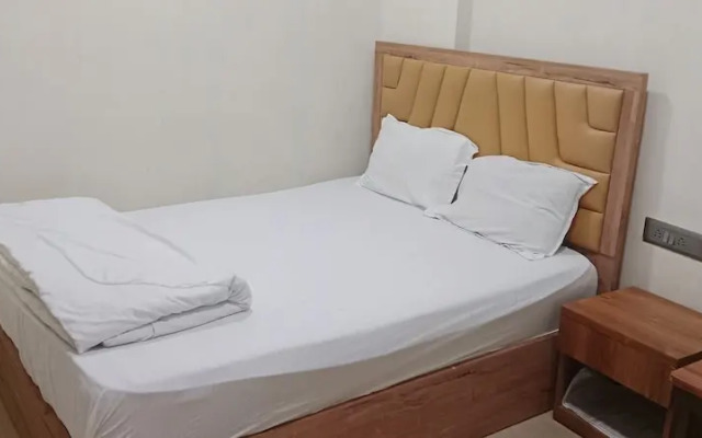 Hotel Akshay
