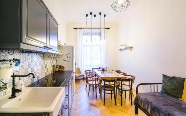 Harry Potter's apartment in Prague center