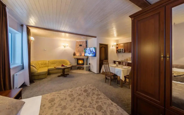 5 Kaminov VIP Apartments