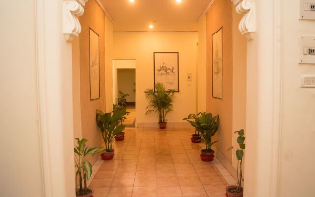 OYO 7222 Chowdhury's Estates
