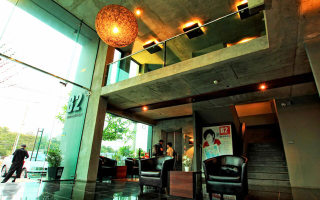B2 Black Business & Budget Hotel