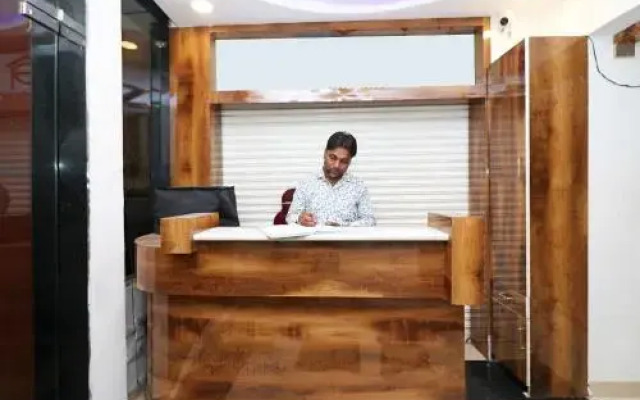 Hotel Gayatri Residency