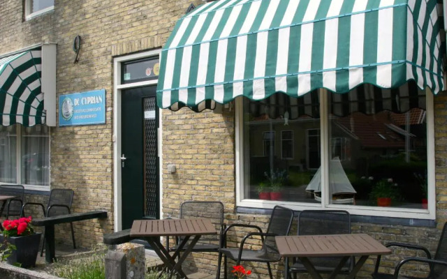 De Cyprian Bed & Breakfast