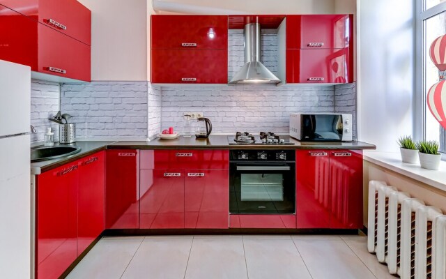 Home4day на ул. Марата