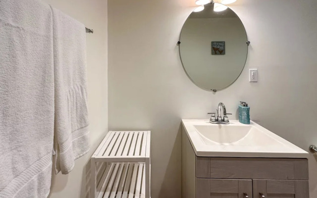 Spacious 3BR House Near Iconic Sandy Beach