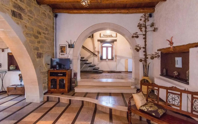 Villa Ermis - The Cretan Castello