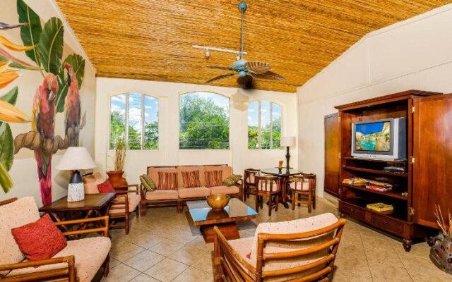 Hotel Pueblo Dorado