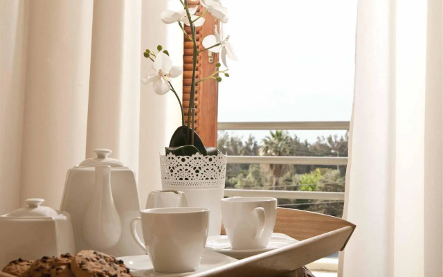 Minavra Hotel