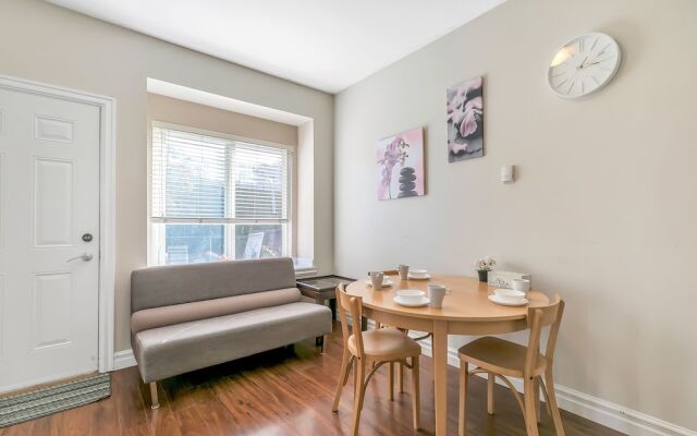 Bright 2 BR Private Suite by Elevate Rooms