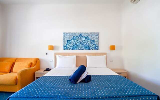 Paradiso Garden Resort Suite & Charme with warm Thermalpools and Beach