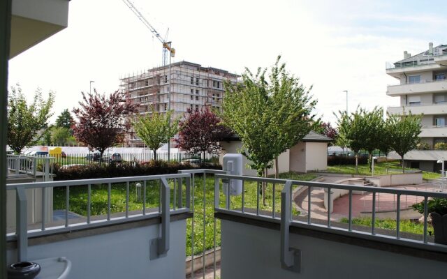 Bnbook Metropolitan Expo Flat 3