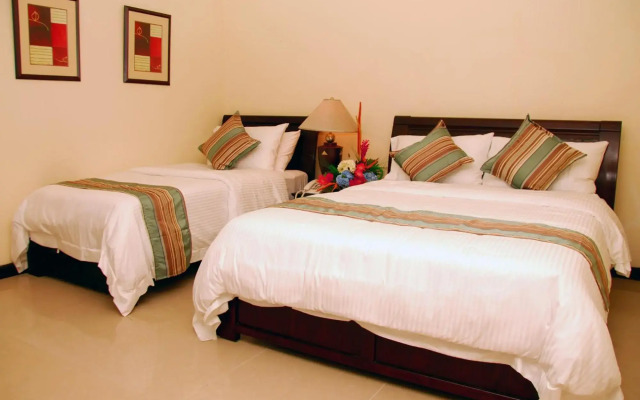 The Suites at Calle Nueva