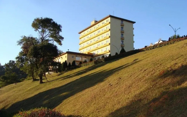 Rovi Plaza Hotel