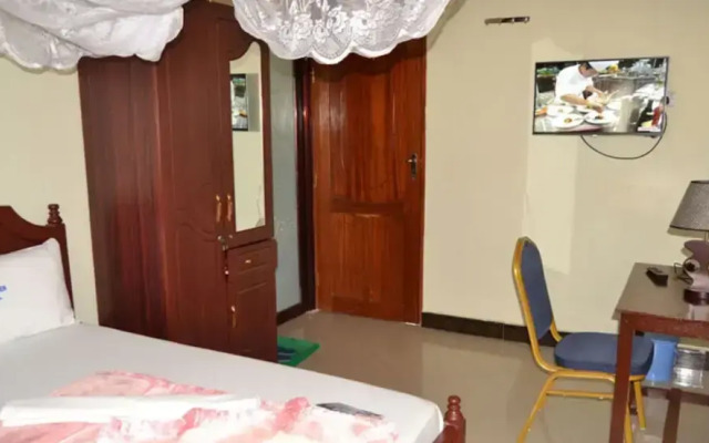 Lesa Garden Hotel