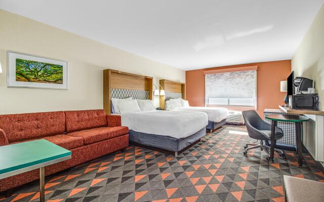 Holiday Inn Spartanburg Northwest by IHG