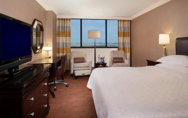 Sheraton DFW Airport Hotel