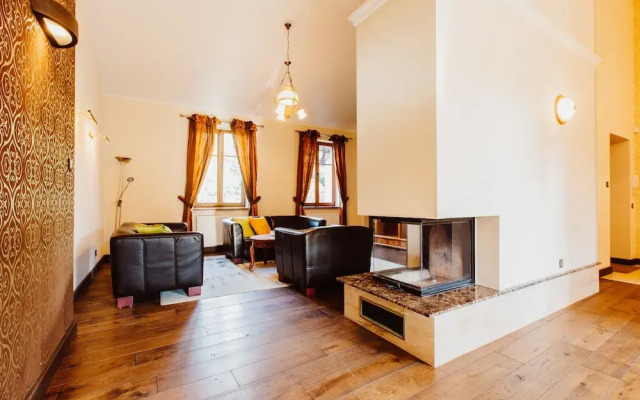 KrakowLiving - Zamkowa Apartment