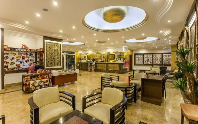 Kleopatra Ada Hotel