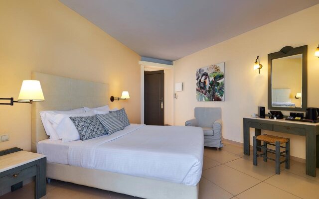 Sissi Bay Resort