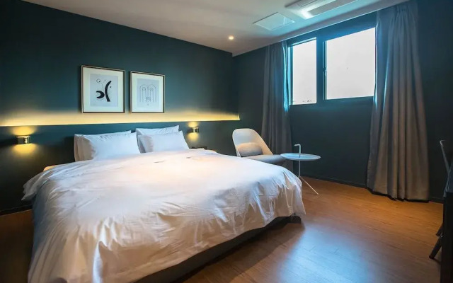 Brown Dot Hotel Geoje