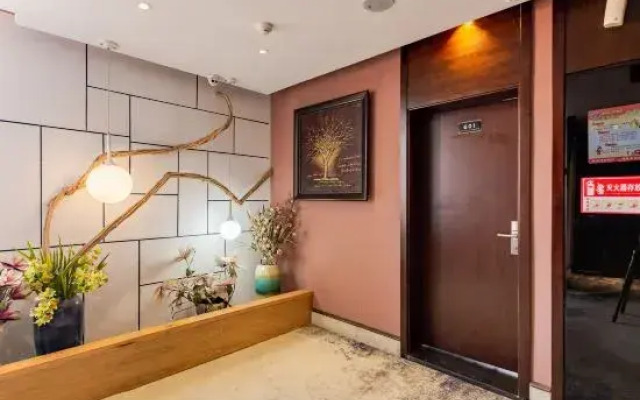 Wanju Business Hotel (Shanghai Wusong International Cruise Terminal)