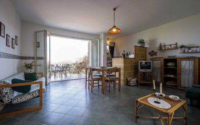 2- Large Terrace and Suggestive Panorama