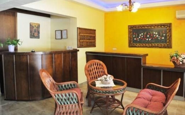 Logan's Beach Hotel