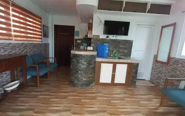 FNT Transient House near Hundred Islands