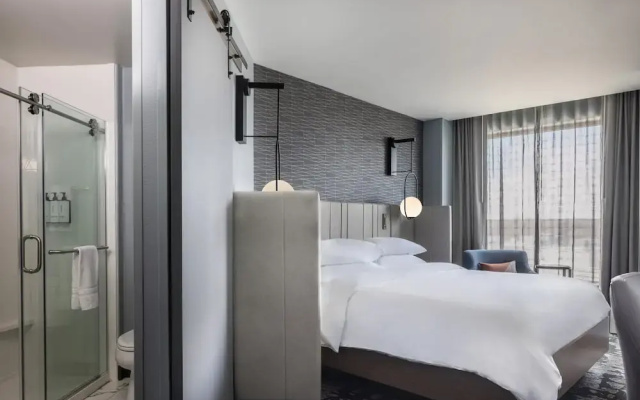 Crowne Plaza Kearney