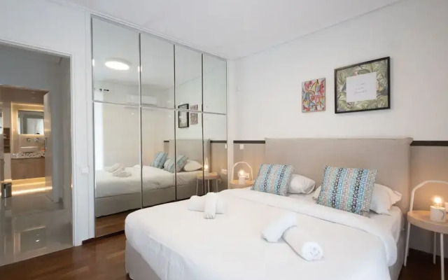 Seaside Elegance Brand New 2BD Luxury Stay