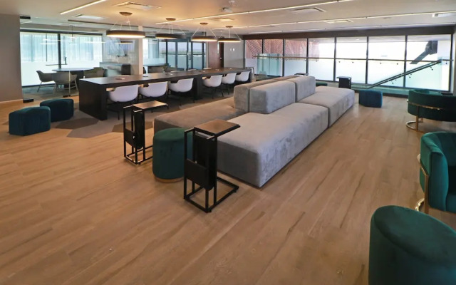 Holiday Inn Hotel & Suites Mexico Felipe Angeles Airport