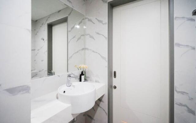 New And Cozy Studio At 88 Avenue Apartment