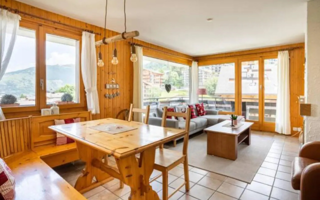 Center of Nendaz ! Apartment 3 rooms with balcony – Guest Rooms – Nendaz
