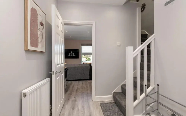 Huge 1-bed Apartment in Kent
