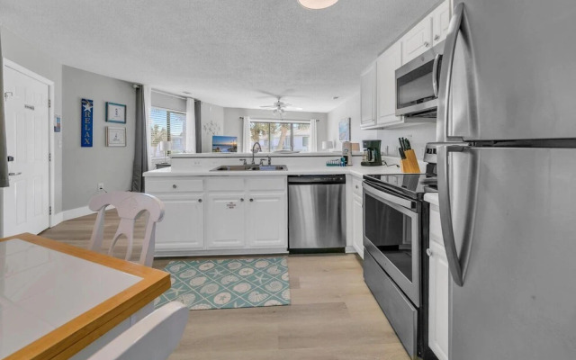 Crystal Village II, Unit 16B