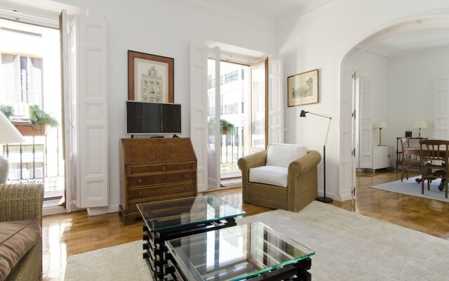 Apartamento Paseo del Prado II