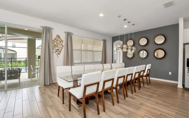 Broadoak Drive villa Solterra 4