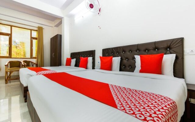 Oyo 46069 Asha Residency