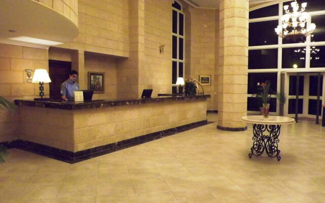 Dome Marina Hotel & Resort