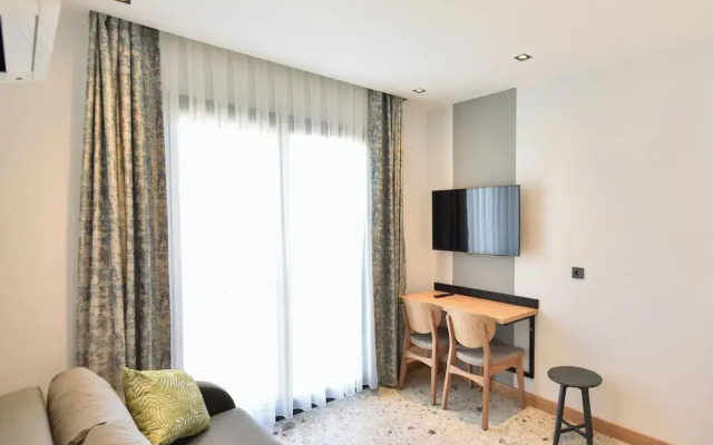 Avilia Suites