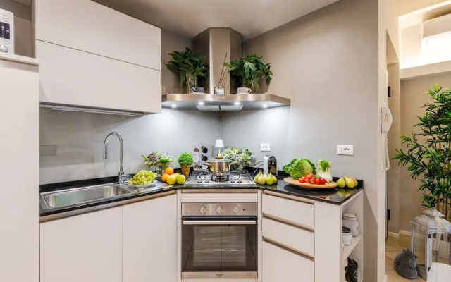 Casa Ambra in Lucca With 1 Bedrooms and 1 Bathrooms