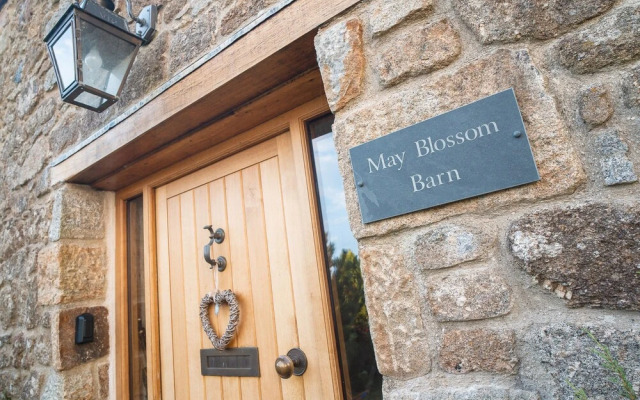 May Blossom Barn